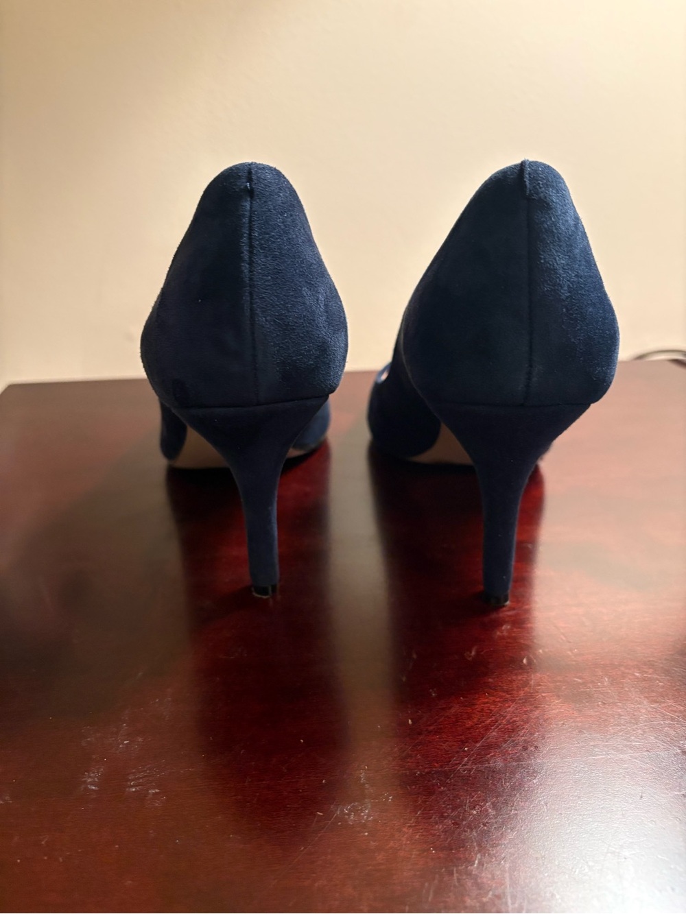 Classic Navy Suede Pointed-Toe Pumps - Women's